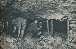 Osjälvmedvetna hjältar som sliter i faror, c1935 av Unbekannt