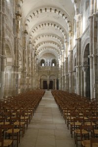 Vézelay basilikaskepp, Vézelay, Frankrike av Unbekannt