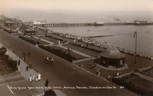 Utsikt från Beaumont Hall Hotel, Marine Parade, Clacton-on-Sea, c1925 av Unbekannt