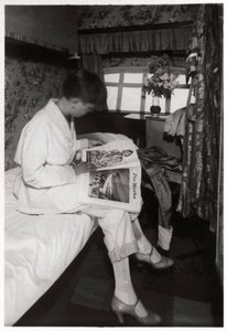 Utsikt över en passagerarhytt ombord på Zeppelin LZ 127 Graf Zeppelin, 1933 av Unbekannt