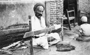Weaver, Muttra, 1917 av Unbekannt