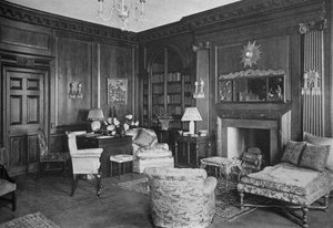 Träarbete från ett gammalt engelskt rum i biblioteket, Miss Anne Morgans hus, New York City, 1924. av Unbekannt