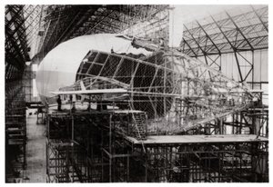 Zeppelin LZ 126 under konstruktion, Friedrichshafen, Tyskland, 1924 1933 av Unbekannt