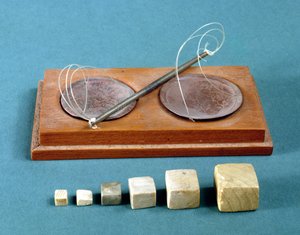 Chertvikter och kopparvåg, Mohenjodaro, 2300-1750 f.Kr