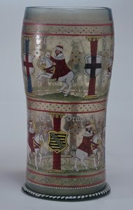 Kurfuersten Hupen (tyskt valglas) emaljerat med scener av kejsare och sju kurfurstar som rider på vita hästar, Bohemian, 1625 av Unbekannt Unbekannt