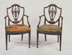 Ett par matstolar i rosenträ av George III, efter design av George Hepplewhite av Unbekannt Unbekannt