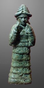 Bronsfigur av skyddsgudinnan LAMA, Mesopotamien ca 2035-1794 f.Kr. av Unbekannt