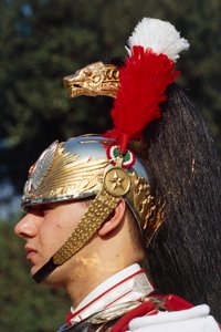 Närbild av cuirassier bär hjälm av Benjamin Baud