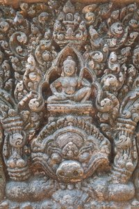 Detalj av en överliggare med figuren av möjligen Indra på Kala, Baphuon-stil av Unbekannter Künstler