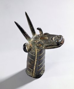 Drake, symbol för guden Marduk, sen assyrisk period, c.800-600 f.Kr. (brons) av Unbekannt