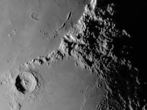 Eratosthenes krater, c 2005-2006 av Unbekannt