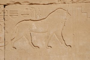 Lejonsnideri, Karnak, Luxor, Egypten (foto) av Unbekannt