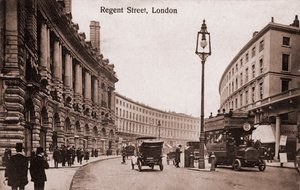 London - Regent Street med tidiga spårvagnar, bilar. I början av 1900-talet (vykort) av Unbekannter Künstler