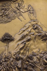 Moses tar emot de tio budorden Östra porten till dopkapellet i Firenze, även kallad Gates of heaven av Michelangelo 1400-talsbronsskulptur av Lorenzo Ghiberti (1425-1452), Florens, Italien av Unbekannt