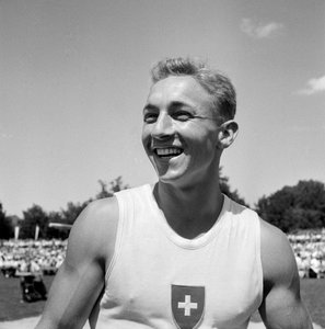 Schweiz konstgymnastik Hans Eugster (s/v foto) av Unbekannt