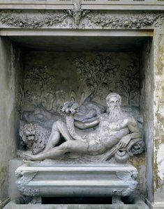 The Nymphaeum, detalj av en staty av en flodgud inom en nisch med ett ymnighetshorn, designat av Giacomo Vignola (1507-75) och Bartolomeo Ammannati (1511-92) 1551-55 (sten) av Unbekannt