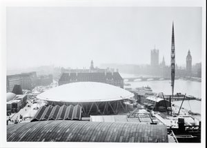 Utsikt över Dome of Discovery byggd för Festival of Britain, öppnade 4 maj 1951 (s/v foto) av Unbekannt