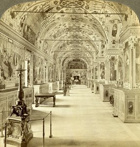 Interiör av Vatikanbiblioteket, Rom, Italien. av Underwood and Underwood