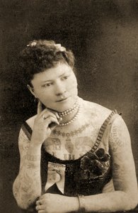Porträtt av en tatuerad kvinna, ca 1905