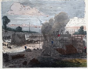 Tillverkning av en tegelsten på 1800-talet: matlagning. Tegelstenarna läggs i lager och täcks sedan med jord innan de eldas upp. Gravyr sent 1800-tal. av Unknown artist