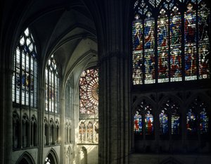 Fönster i målat glas och rosett av katedralen i Troyes av Unknown artist