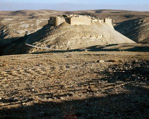 Utsikt över Karac el Chobac, korsfararslott på östra sidan av Arabah av Unknown artist