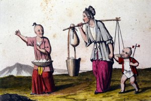 Kina. En kvinna som bär vatten åtföljd av 2 barn, den stora bär en korg med ris. Tryck från 1800-talet. av Unknown artist