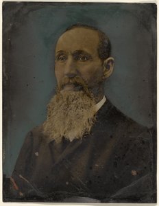 [Porträtt av skäggig man] av Unknown artist