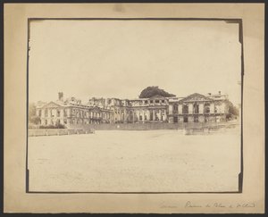 [Ruinerna av Château de Saint-Cloud] av Unknown artist