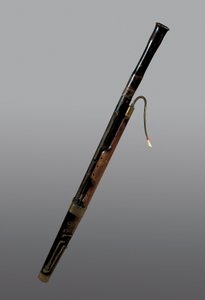 Blåsinstrument: 1700-talsfagott. Barcelona. Museet för musik. av Unknown artist