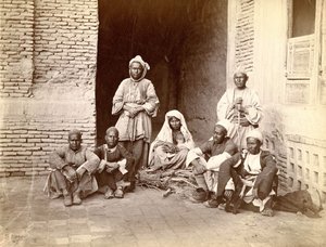 En familj i Afghanistan, sent 1800-tal av Unknown photographer