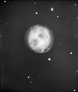 Astronomisk glasplåt av Ugglanebulosan i Stora Ursa (1910) av Unknown photographer