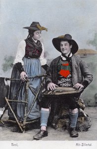 Par i traditionell kostym, Alt - Zillertal, Tyrolen (vykort) av Unknown photographer