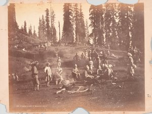 General McQueen och personal vid frukost, Black Mountain expedition av Unknown photographer