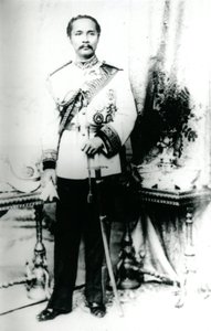 King Chulalongkorn, ca 1880 (s/v foto) av Unknown photographer