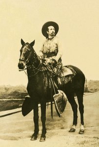 Porträtt av William Frederic Cody (1846-1917), känd som Buffalo Bill, amerikansk soldat, äventyrare och skådespelare. av Unknown photographer