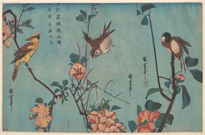 Mes och kamelior (till höger), sparv och vildrosor (i mitten), samt svartnackad gylling och körsbärsblommor (till vänster) av Utagawa Hiroshige