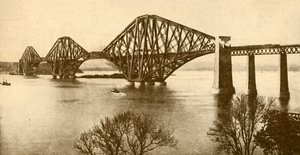 The Forth Bridge, 1930. av Valentine and Sons Ltd