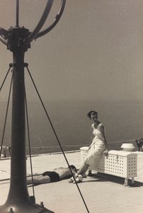 Par ombord på kryssningsfartyget "Oceania", från albumet "At the Edge of Oceania 28th July to 10th August 1935