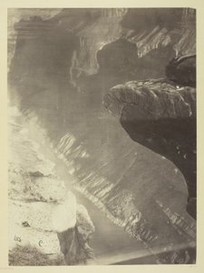 Ser söderut in i Grand Cañon, Coloradofloden, Sheavwitz Crossing av William H. Bell