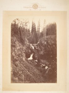 Arched Falls vid foten av Mt. Blackmore M.T. av William Henry Jackson
