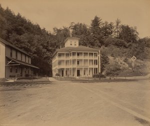 Owasco Lake, Ensenore Glen House,ca. 1895 (foto)