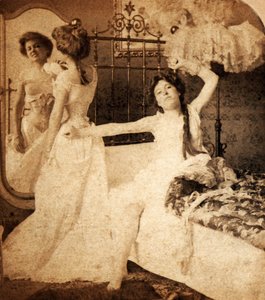 "The Late Riser", humoristiskt stereoskopiskt kort, ca 1900 (sepiafoto) (se även 473257)