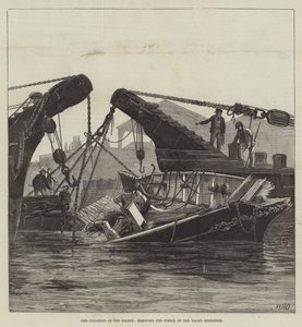 Kollisionen i Solenten, tar bort vraket av yachtmisteln