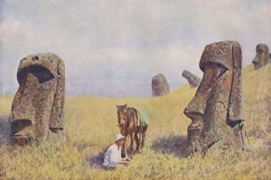 "Tysta väktare av en gammal polynesisk kulturs hemligheter", c1935 av William Scoresby Routledge