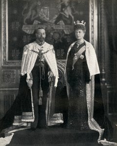 Kung George V och drottning Mary vid deras första öppnande av parlamentet, 6 februari 1911, 1951. av William and Daniel Downey