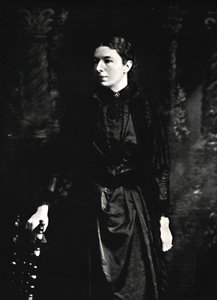 Mrs. Humphrey Ward, 1890, 1914. av William and Daniel Downey