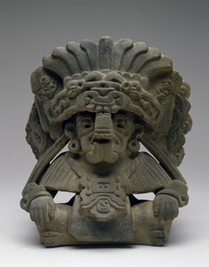 Urna med en sittande förfader, 600-900 AD (lergods med slip)