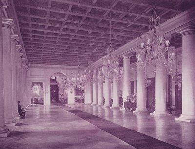 Marble Hall, Government House, Calcutta (s/v foto) av (after) English photographer