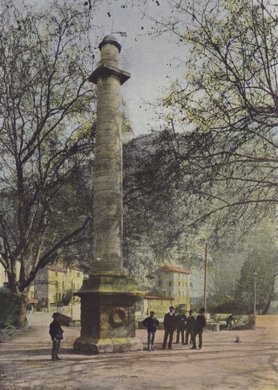 Monument av Laura och Petrarch (färgad bild) av (after) French Photographer